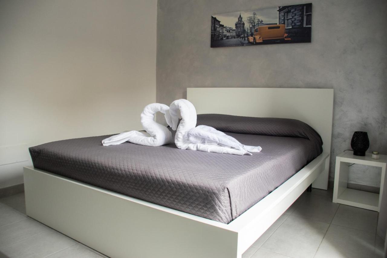 Appartamento Comodo 10 Min Da Centro Turin Bagian luar foto